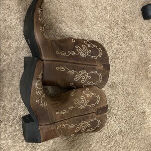 Brown Embroidered Cowboy Boots